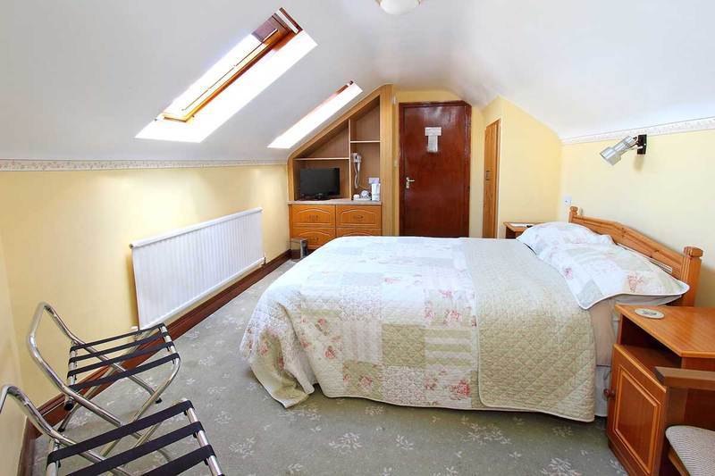 Suncrest Hotel Уотърфорд Екстериор снимка