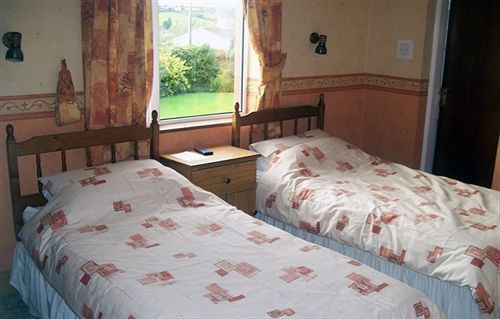 Suncrest Hotel Уотърфорд Екстериор снимка